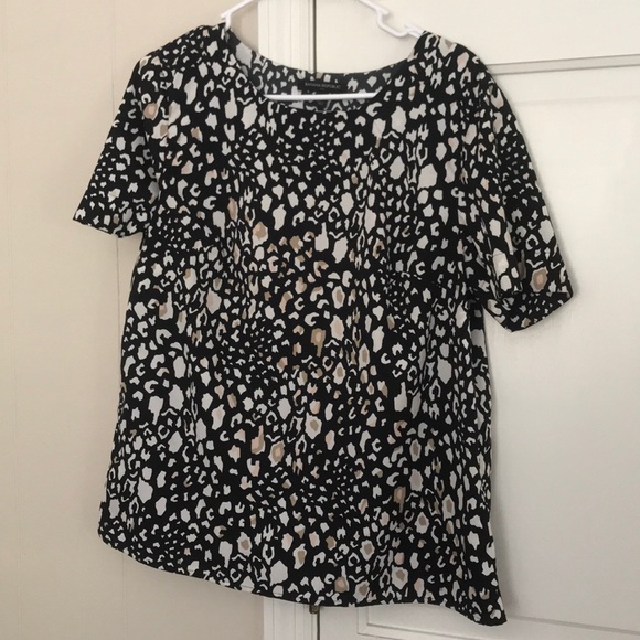 Leopard Butterfly-Back Top - Picture 1 of 2